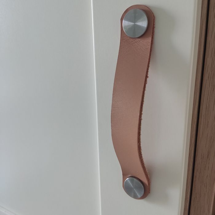 Uchwyty do szafy skórzane ÖSTERNÄS Ikea, dł 153 mm