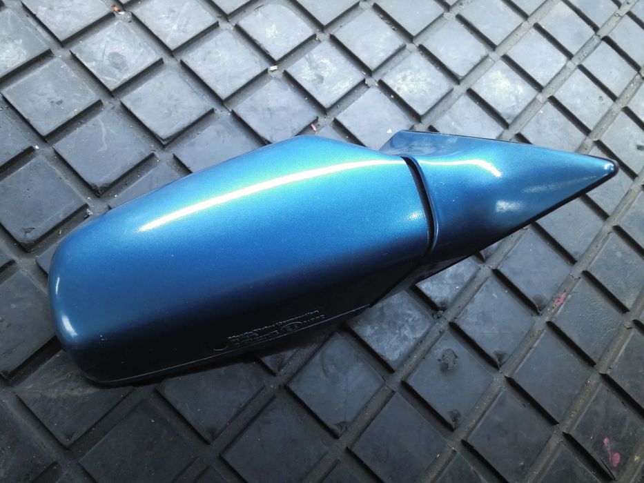 MAZDA 323F LUSTERKO ZEWNĘTRZNE PRAWE MANUALNE E201792