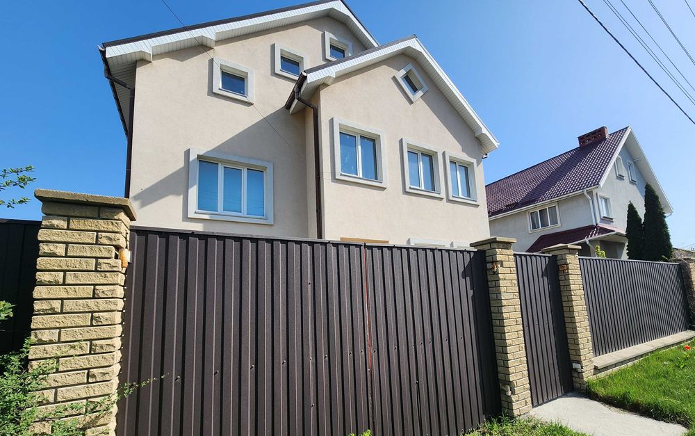 ВІтаю. Продам Будинок, 6 соток. Телефонуйте.