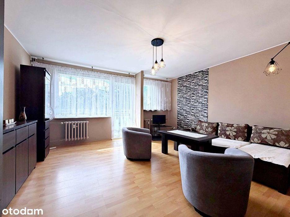 Przestronne 2 Pok na 1 Piętrze | Balkon, Wojska Pl