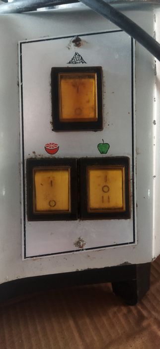 Picadora de gelo, espremedor e liquidificador impecável