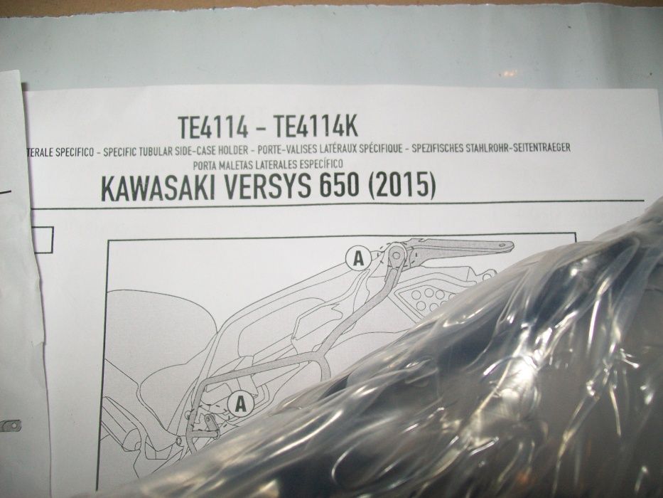 TE4114 VERSYS 650 (15>19) KAWASAKI , GIVI stelaż sakw / toreb boc