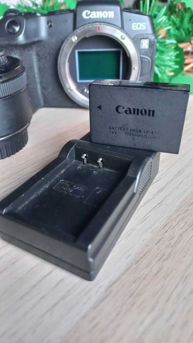 Câmera Canon eos RP - Pouco uso - 550€