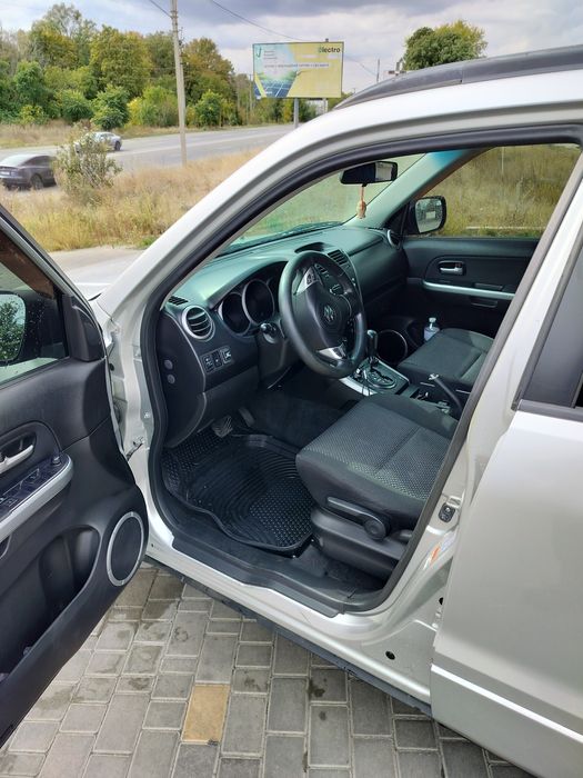 Сузуки Гранд Витара