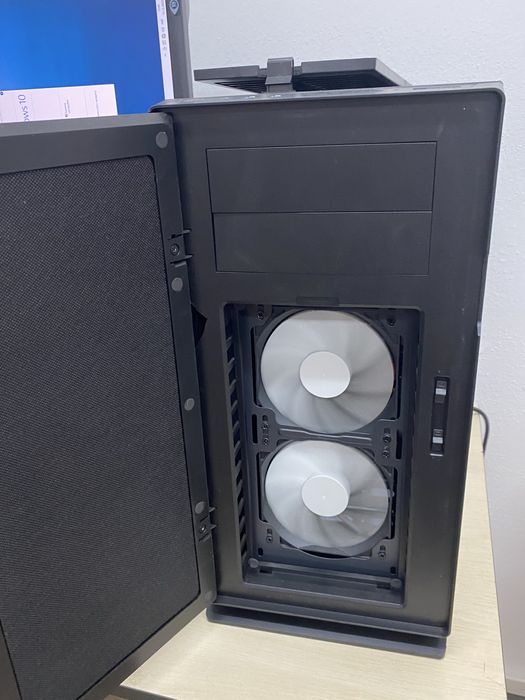 Ігровий комп’ютер VISION i5 / RTX 2060 + монітор IPS — повний комплект