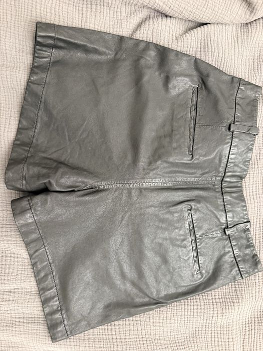 Ferre шорти оригінал