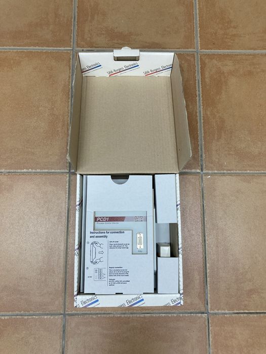 SAIA PLC with Inputs and Outputs, New64752253787777122