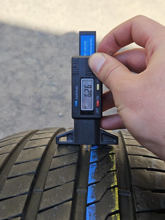 Шины БУ 235 65 R 17 Firestone roadhawk пара лето