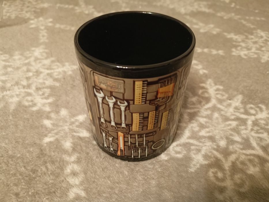 Kubek dla mechanika ,na prezent.