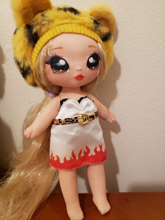 Na, Nao! Na, Nao! bonecas