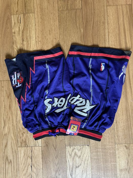 Nowe fioletowe spodenki NBA Toronto Raptors marki Just Don Mitchell & Ness