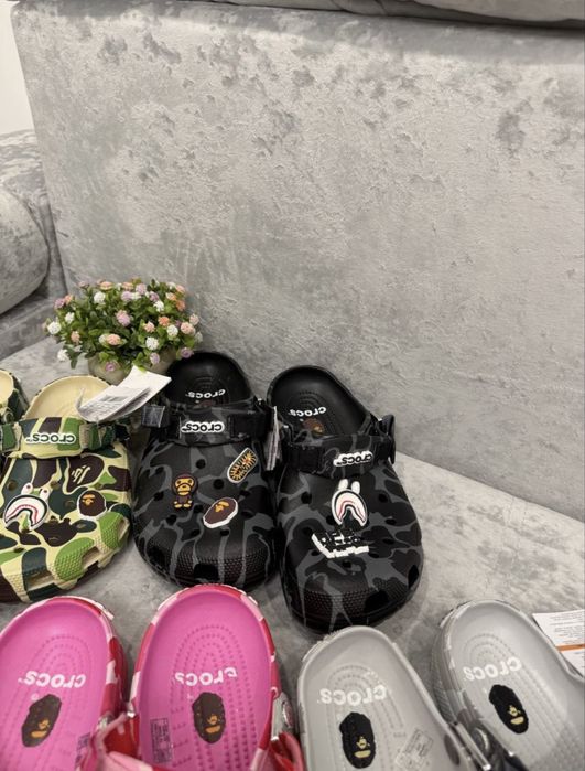шльопанці Crocs Bape