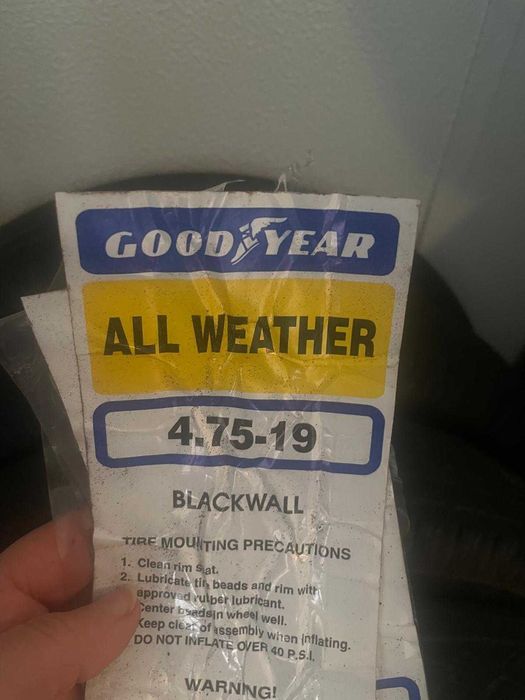 Ford A - 1930 - 4 Pneus Goodyear Usados - jante 19