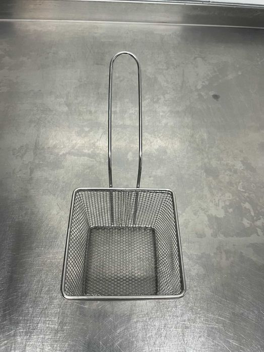 UTENSILIOS HOTELARIA - CESTOS, JARRO, TAÇA