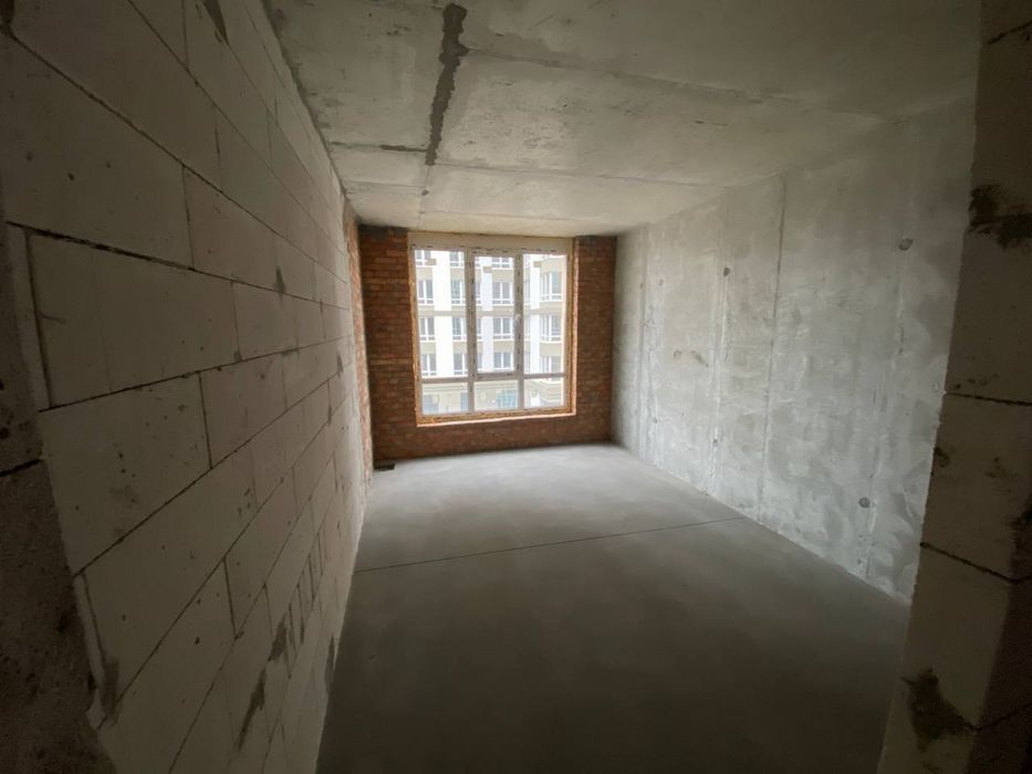 Продаж 2х кім квартири Крона парк 2