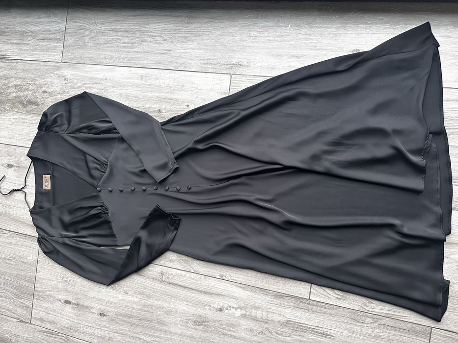 Чорна сукня бренду bunny boutique