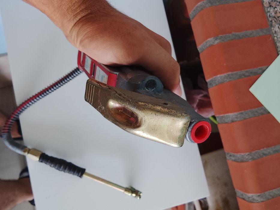 Medidor de pressão novo