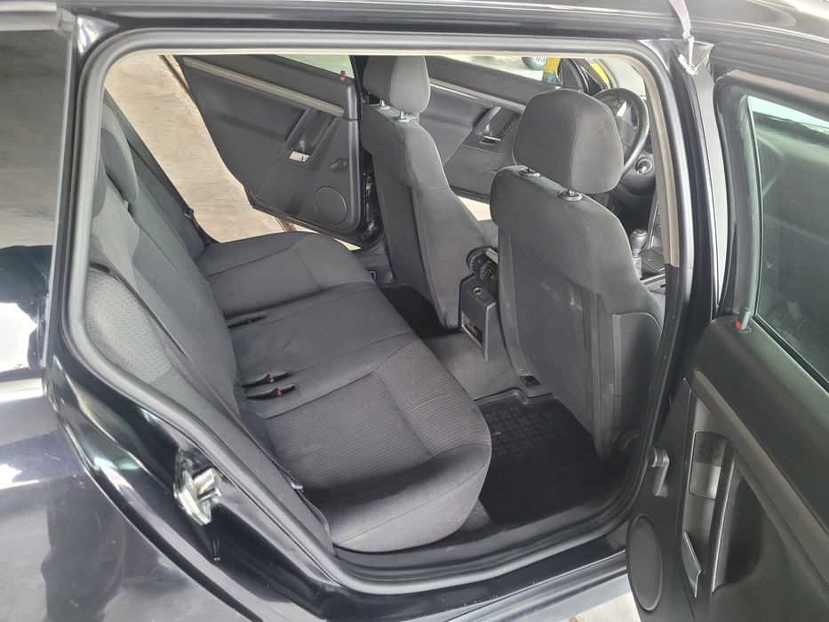 Opel Vectra 1.9 CDTI 120 KM