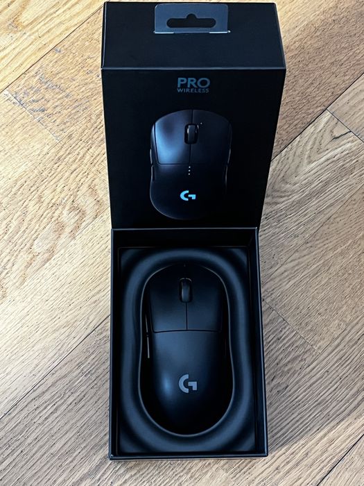 Rato gaming logitech g pro