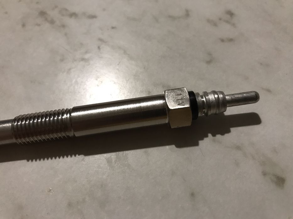 Свічка накалювання BOSCH 0250503003 11v (Japan)