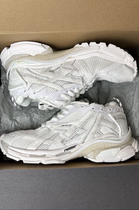 Buty Balenciaga Runner/ białe. Rozmiary 41,42,43,44