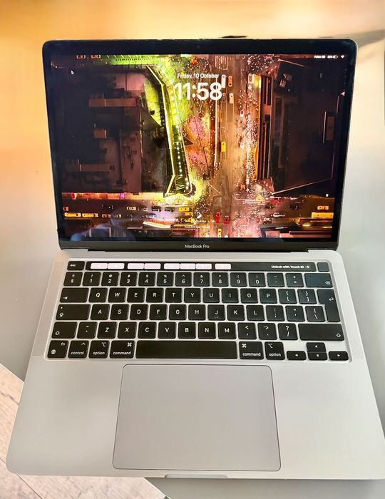 MacBookPro/13インチ/M1/2020/8G/256GB Amazon.co.jp: 【整備済み品】 Apple MacBook Pro M1 2020(13