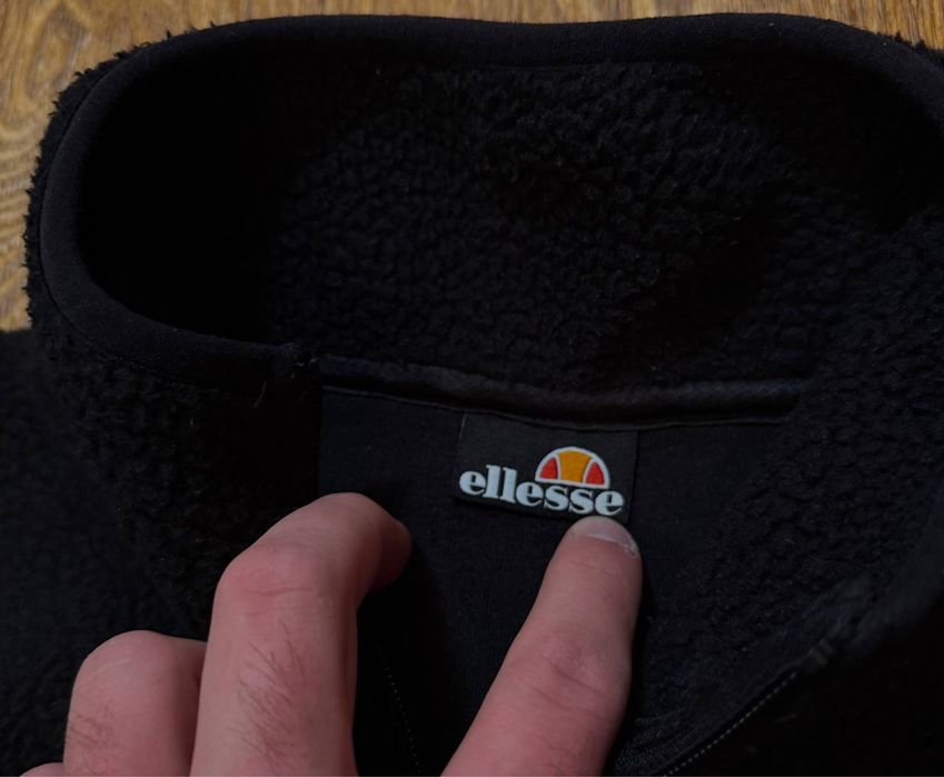 Кофта от Ellesse