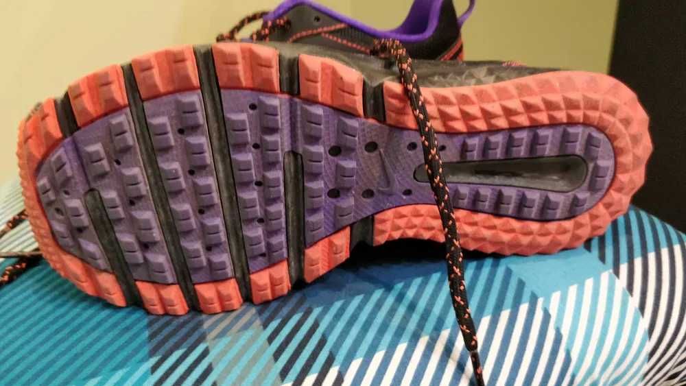 Buty NIKE Wild Trail 37,5 dł 23,5cm