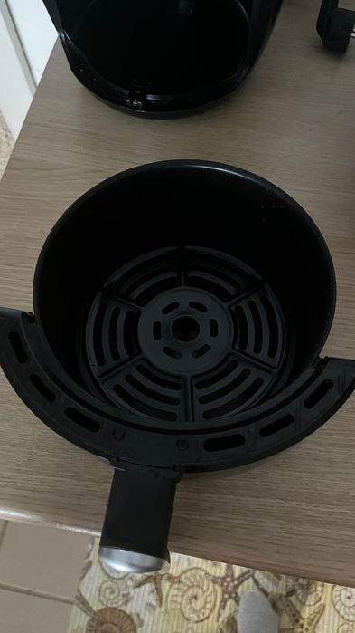 Fritadeira Air Fryer Preta