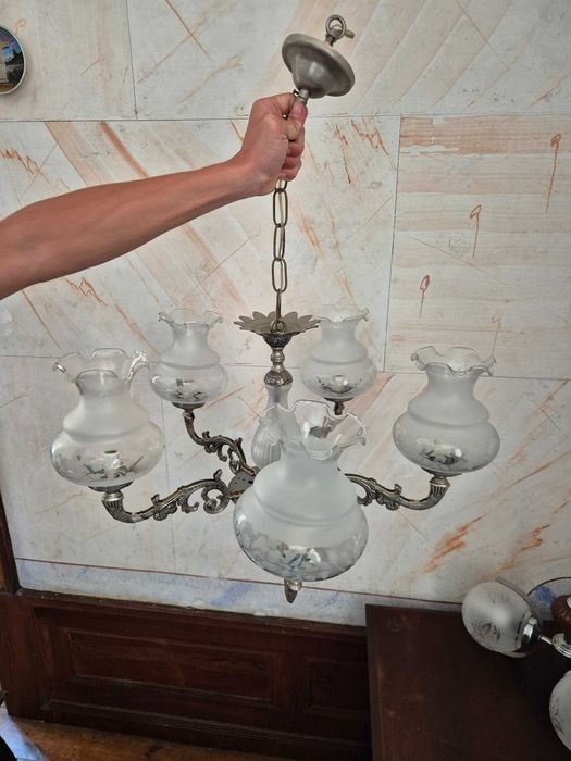 Candeeiro antigo / rustico para sala ou quarto