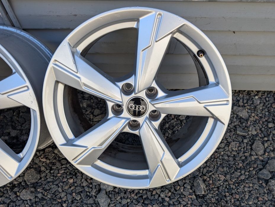 Оригінальні титанові диски Audi 5*112 R18 5/112 18 Volkswagen ET 39