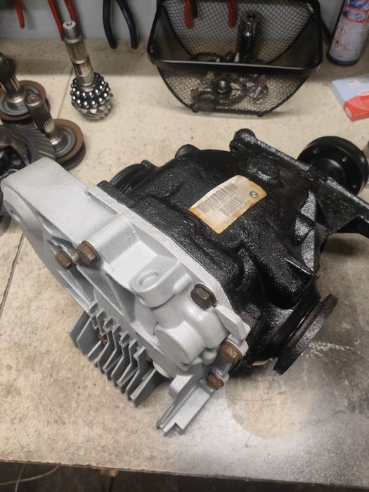 Dyfer BMW E60 Seria 5 Tylny most Dyferencjał Dyfer regeneracja naprawa