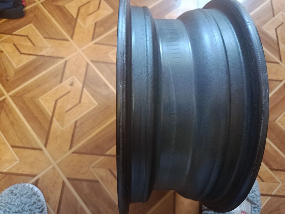 Продам диски штампы r13 разболтовка 4/98