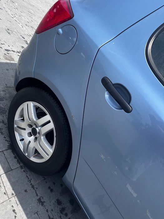 Продам авто Skoda fabia хечбек 2008 1.2  пригнана з Чехії