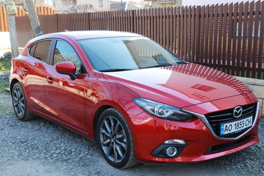 Mazda 3 2016 рік