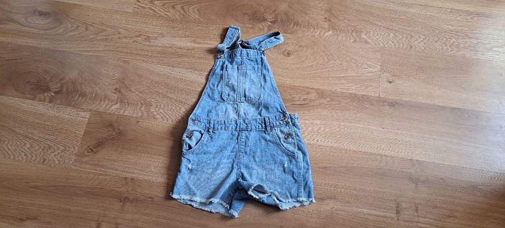 Jeansowe ogrodniczki dziewczęce r. 140 cm