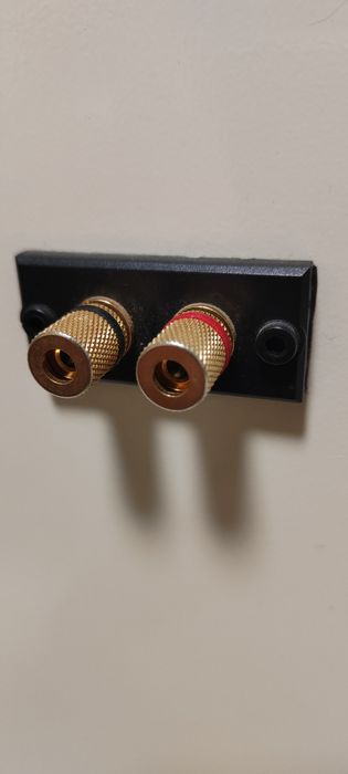 Акустика лабиринт ZVOOLAB 2*70 ВТ