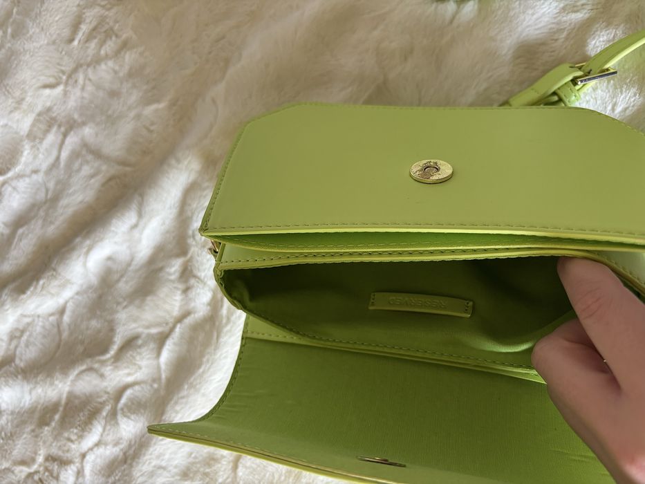 Zielona torebka Reserved