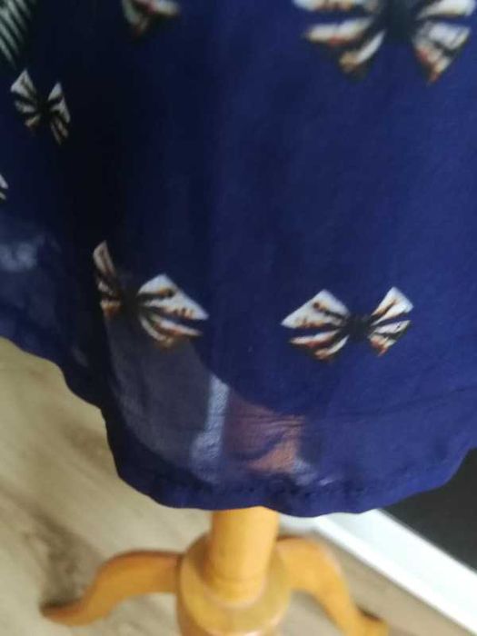 Sukienka damska zapinana na guziki