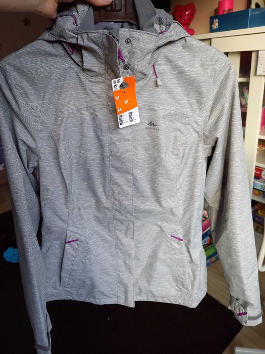 Kurtka Quechua M nowa turystyczna MH10 wodoodporna