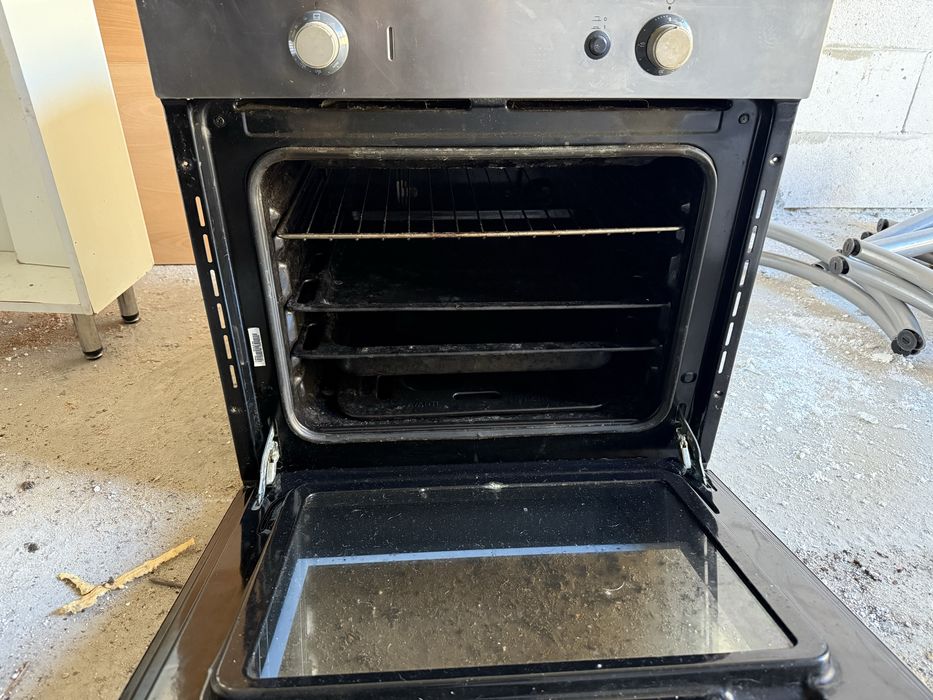 Духовой шкаф газовый Hotpoint Ariston