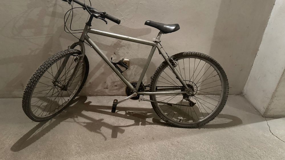 Vendo bicicleta para peças