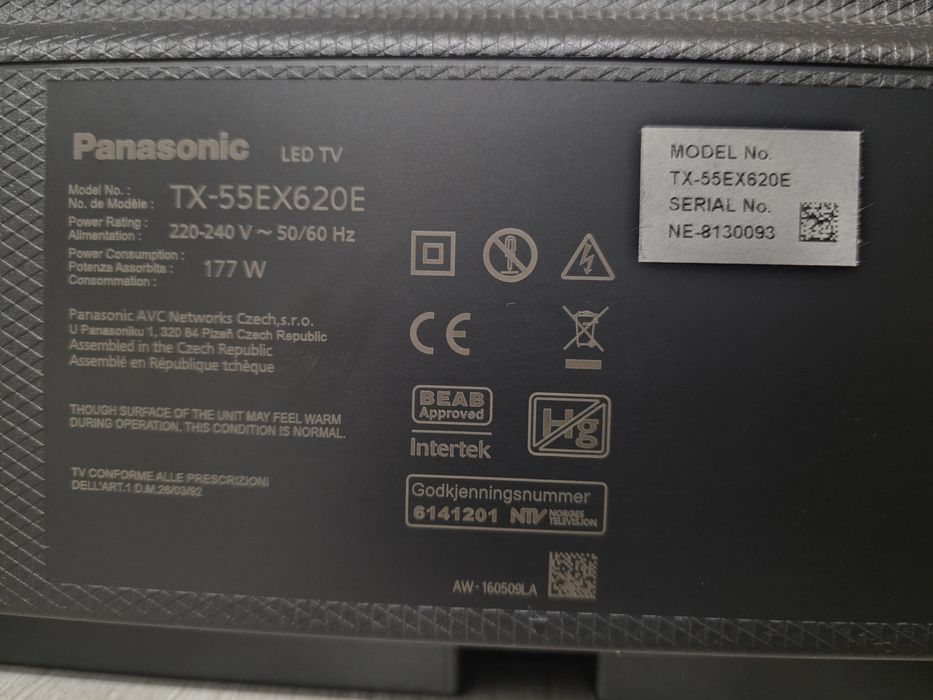 TV Panasonic LED 55 cali