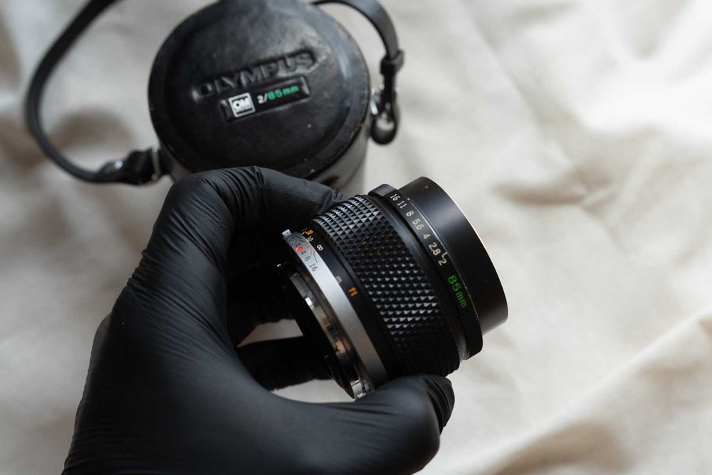 Olympus OM Zuiko 85mm f/2