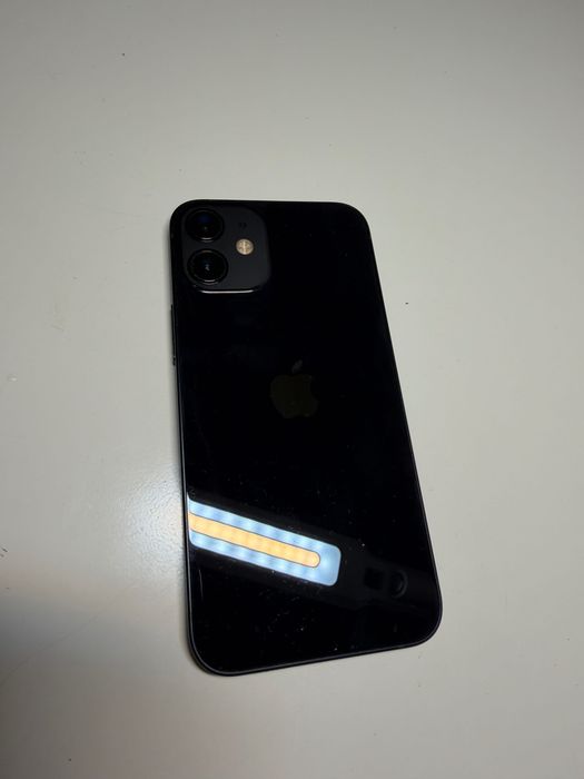 telefon iPhone 12 mini