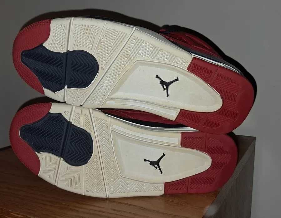 Nike Air Jordan 4 Retro ‘FIBA’ (2019) - Originais