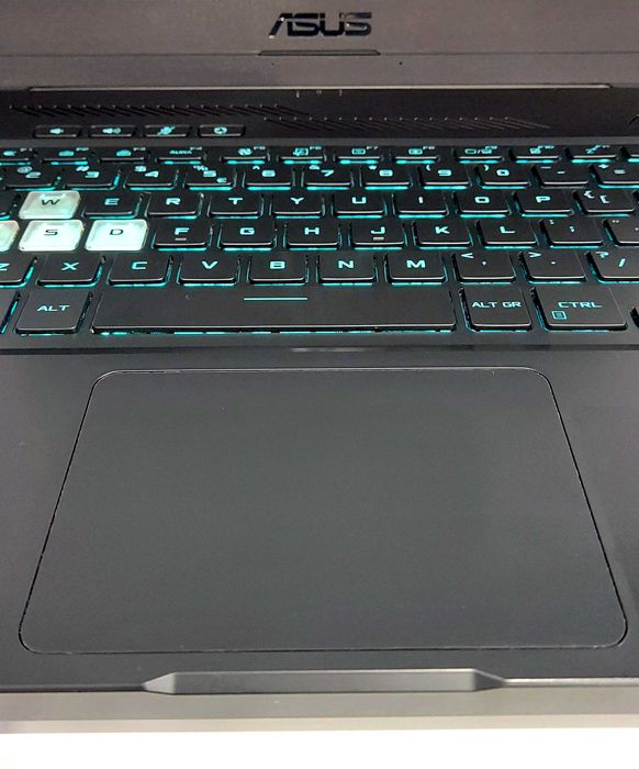 Asus TUF DASH Gaming =15,6" IPS 144Hz= 16GB SSD250GB+SSD500GB