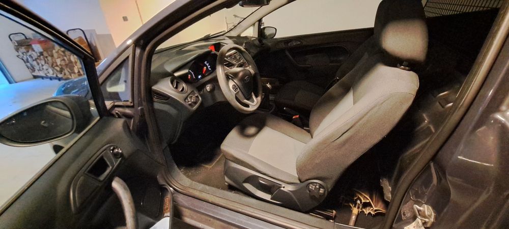 FORD Fiesta 1.4 Van