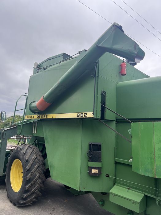 Продам свіжо привезений John Deere 952