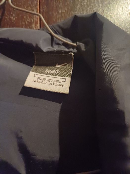 Vende se Blusão  Nike